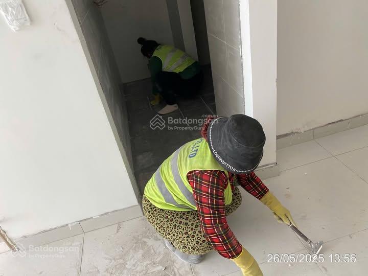 Bán căn hộ chung cư đẹp tại aurora residences, bến bình đông, 68m2 a.23.10 3ty5 nhận nhà