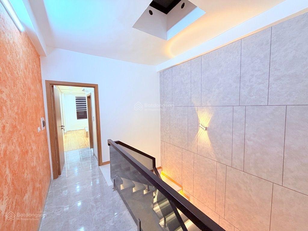 Bán nr tại đức giang, 8,4 tỷ, 52m2, 4pn, 3wc, q.long biên, hn  hàng hiếm giá ưu đãi