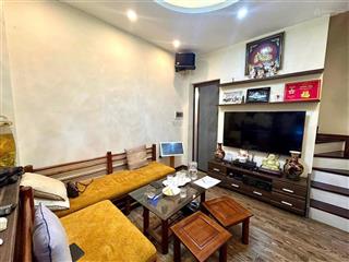 Bán nhà mặt phố tạ quang bửu diện tích 30m2, 5 tầng, kinh doanh tốt. giá 16 tỷ