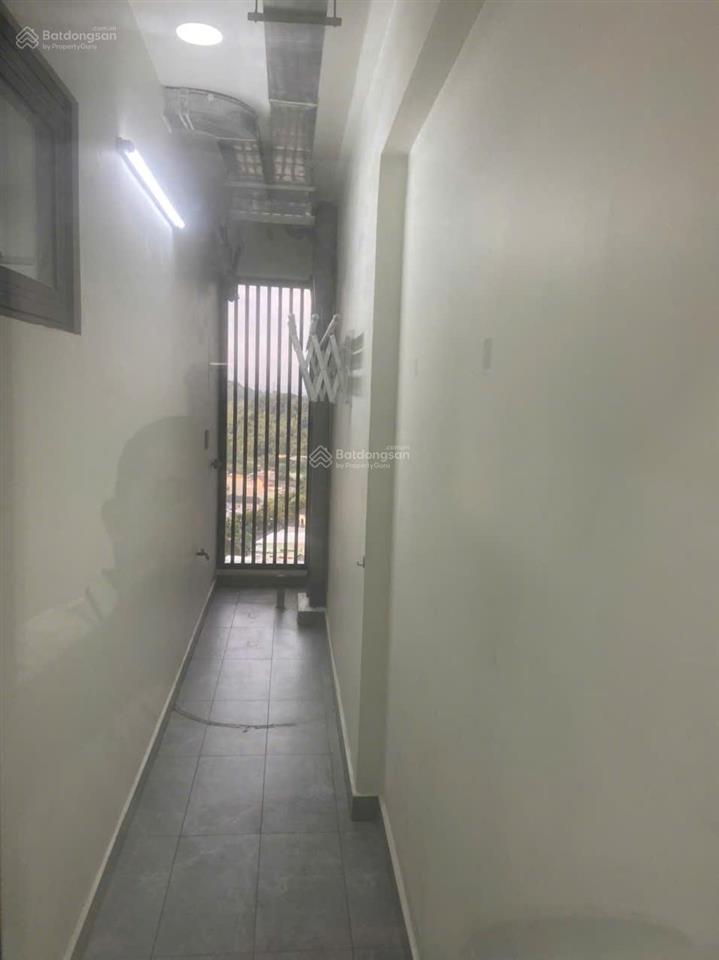 Chấn động ( bán căn 2pn2wc mà giá chỉ 1.950 tỷ) giá rẻ số 1 làng đại học