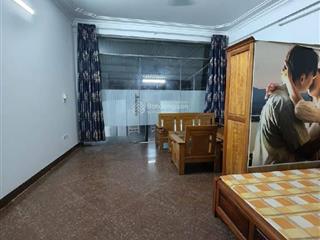 Nhà trong ngõ phố việt hưng 72 m2, mt 4 m nở hậu cân đối rất đẹp, nhà 6 tầng 9,8 tỷ