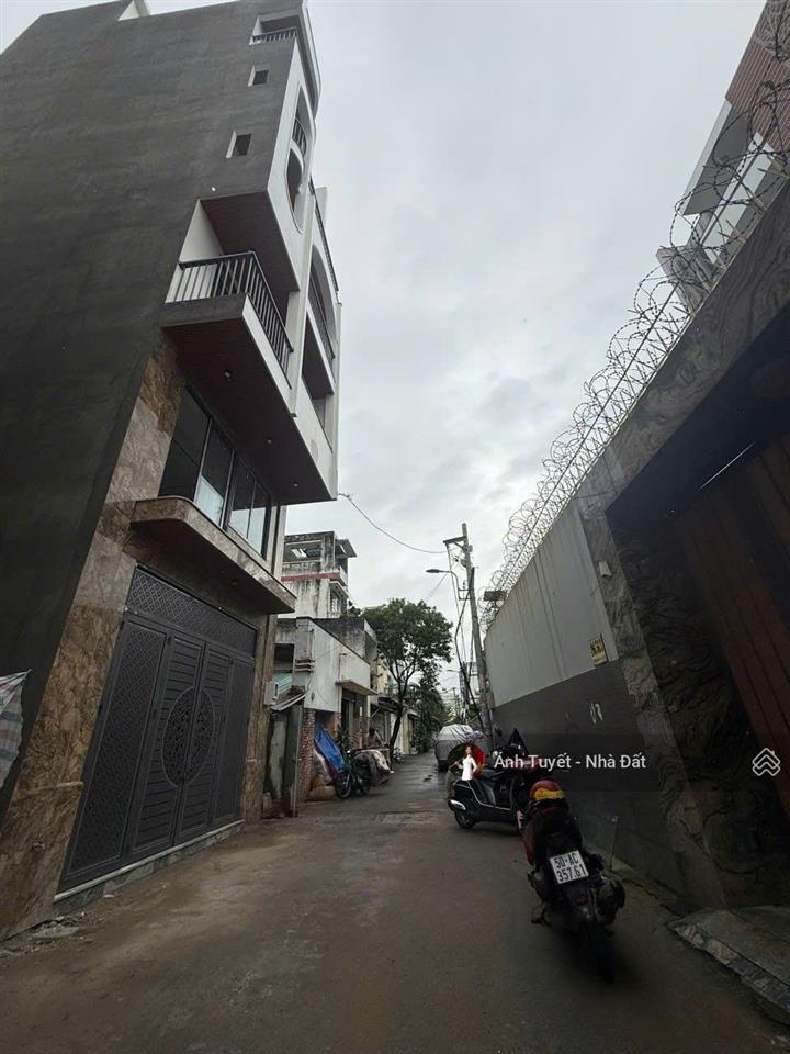 Bán lô đất 2 mt trướcsau, hxh 496 dương quảng hàm,p6,4x16m,thông phạm huy thông, nhỉnh 8 tỷ