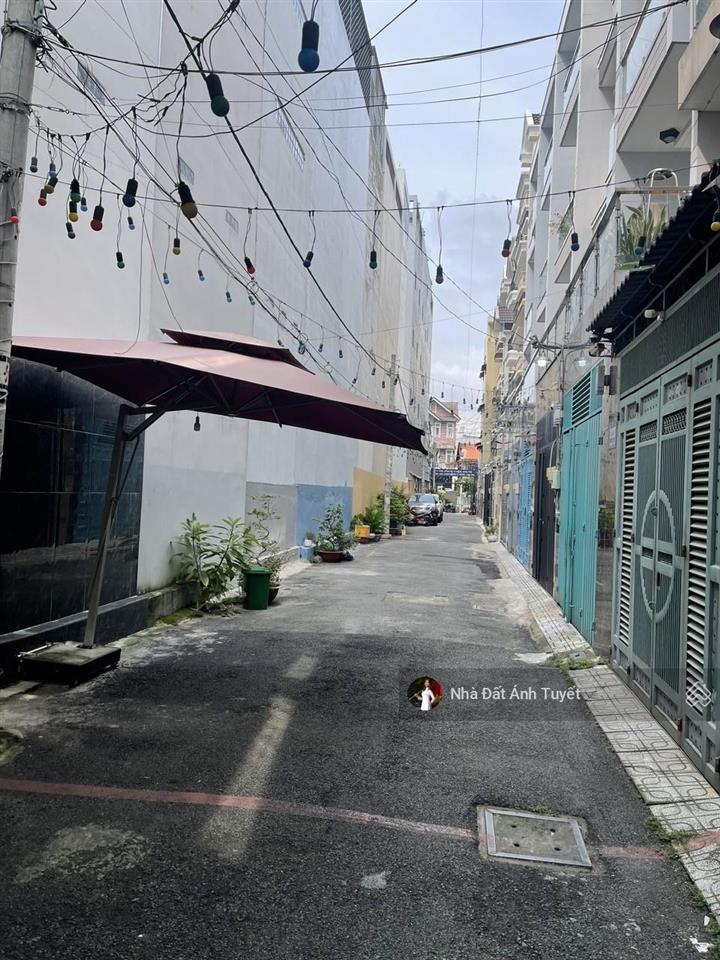 Bán nhà riêng 4pn,5wc,4x16, dtcn 78m2,nở hậu 5.7m,hxh,gần cv làng hoa,lê văn thọ,p11,giá nhỉnh 8 tỷ