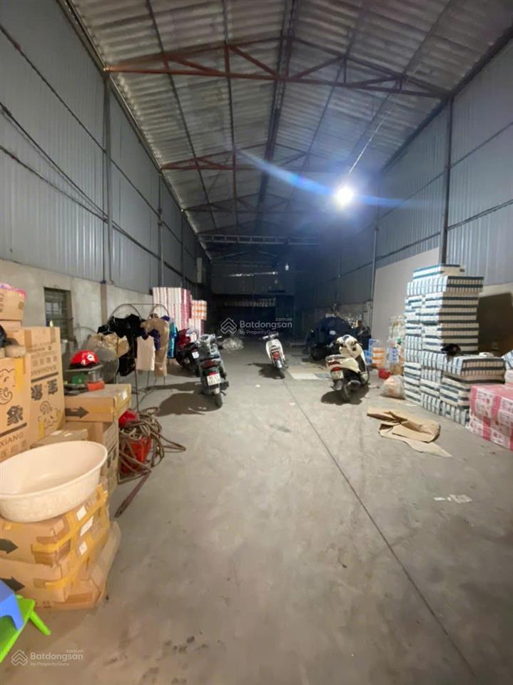 Cc cần bán lô đất thổ cư đã có xưởng 300m2 cho thuê dòng tiền 15tr tháng