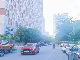 Chủ gấp giảm hơn 0.5 tỷ nhà 3 tầng 85m2 khu đồng bộ phân lô đường 6m nhỉnh 7tỷ tam bình thủ đức.