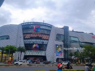 Dòng tiền 200tr/ tháng bán ks 6 tầng 165m2 có thang máy, gigamall phạm văn đồng hbc thủ đức