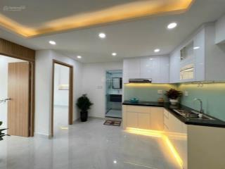 Bán căn hộ miếu nổi 18 tầng bảo vệ 24/24 , thang máy có camera , thẻ từ chỉ nhỉnh 3.x tỷ