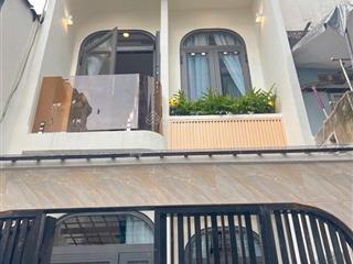 Full house ngay đại học ngoại thương 51.2m2  2 tầng 3pn 3 wc  hẻm 3m  an ninh  chỉ 6 tỷ