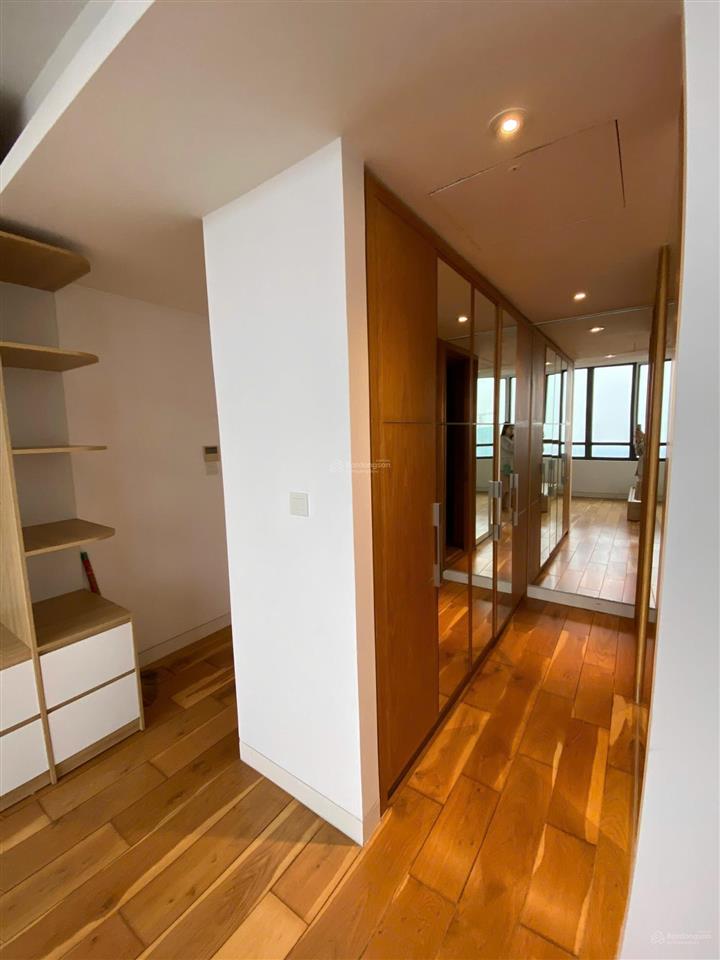 Em trang chuyên cho thuê indochina plaza đang có 16 căn 2pn giá tốt từ 18tr nhà thật giá thật ạ