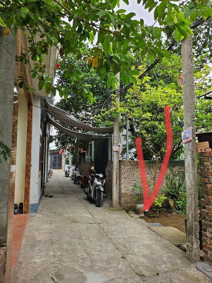 Bán đất tại bắc cầu, 3 bước ra ô tô, ô tô vào đất. 3,85 tỷ, 42 m2 đẹp, nhiều tiện ích