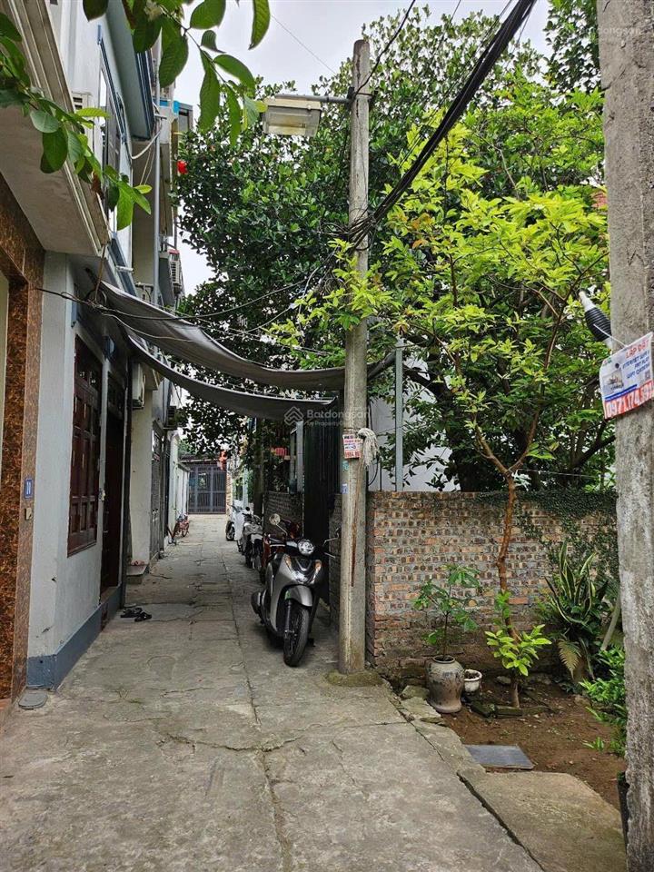 Bán đất tại bắc cầu, 3 bước ra ô tô, ô tô vào đất. 3,85 tỷ, 42 m2 đẹp, nhiều tiện ích