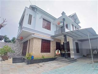 Nhà đẹp rộng rãi diên toàn cách đường huỳnh thúc kháng 50m cạnh khu tái định cư