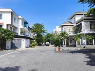 Bán lô đất mặt tiền ngã 4 khu đô thị phước long a tuyệt đẹp