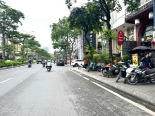 Bán nhà mặt phố kim mã, đào tấn  lô góc 3 thoáng  kinh doanh đỉnh 73m2 5 tầng mt rộng  35,8 tỷ