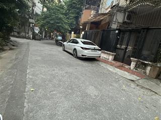 Nhà đẹp liễu giai  ba đình  lô góc 200m2  8 tầng thang máy, đường 8m ô tô tránh/đỗ/vào nhà.