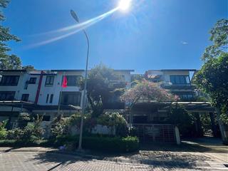 Biệt thự sân vườn mt 9m  45.99 tỷ. nội khu khuôn xanh trong lành tiện ích như resort 5