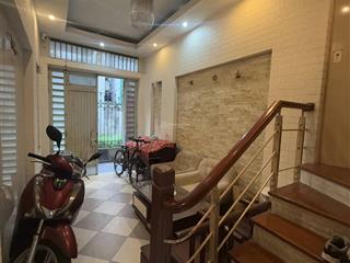 Bán nhà 4 tầng, 2 mặt thoáng, 20m ra ngõ ô tô, gần giáo xứ phùng khoang, nguyễn trãi