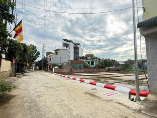 Siêu phẩm phân lô thuộc làn 2 quốc lộ 21 vị trí đẹp gần trường học sân bóng thích hợp cho ac đầu tư