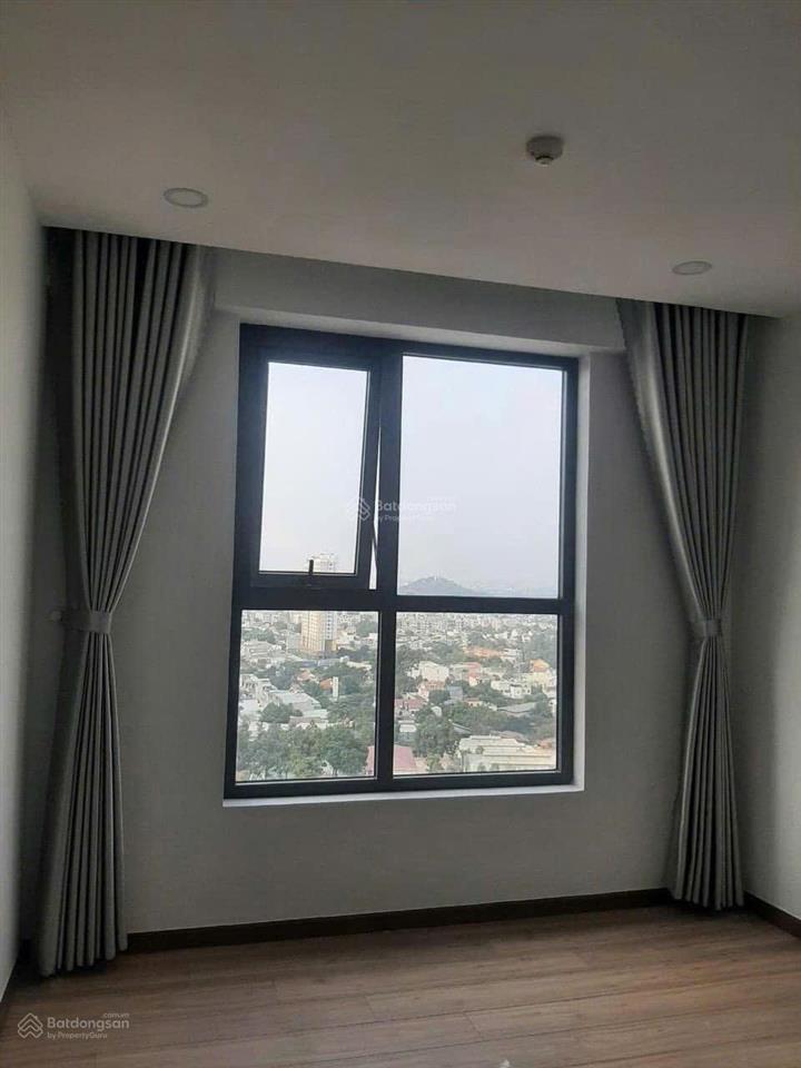 Cần sang nhượng căn hộ bcons bee