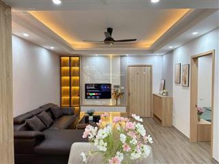 Căn góc 80m2, 2 ngủ 2 wc, tầng trung, khu 6 tòa mới, chung cư thanh hà