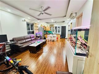 Bán căn góc 2 ngủ full đồ  view hồ chung cư Thanh Hà