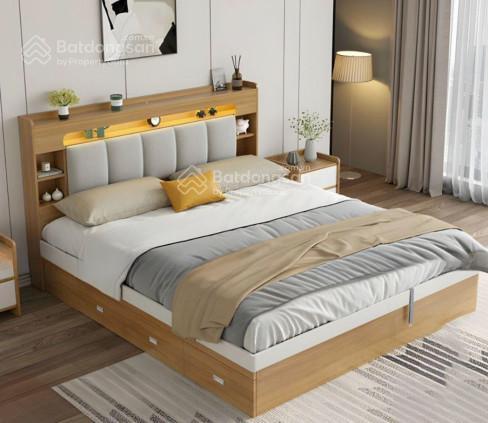 Bán căn hộ nam phúc, dt 121m2, 3 pn, giá 11 tỷ, thông tin  0978 585 *** duy mạnh