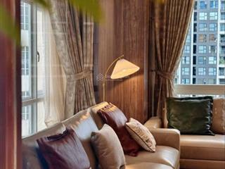 Bán căn hộ nam phúc, dt 135m2, 3 pn, giá 9 tỷ, thông tin  0978 585 *** duy mạnh