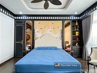 Chính chủ bán bt trúc bạch, ba đình nội thất indochi 100m2 x 4 tầng  mặt tiền 9m  35 tỷ