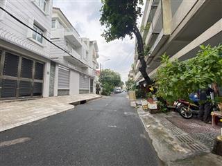 Nhà mặt tiền đường 8m  khu dân cư bình phú
