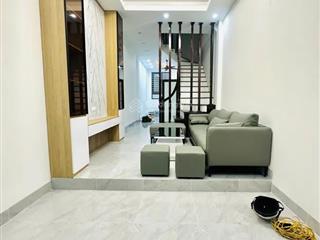 Vip tây hồ nhà 2 mặt ngõ full đồ ở ngay
