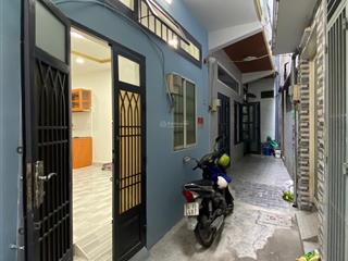 Shr phan văn trị p.10 gò vấp(ngay cityland). 1 trệt 1 lầu dọn vô ở ngay giá cực tốt.