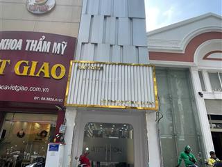 Siêu phẩm nhà mt  phạm ngọc thạch , quận 3  mh 4,5 x 22m  5 tầng  giá 70 triệu