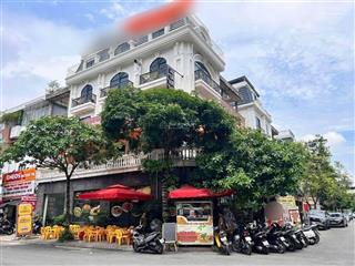 Cho thuê biệt thự mặt phố trần thủ độ, mặt tiền 13m, giá thuê phố 60tr, 200m x3 tầng
