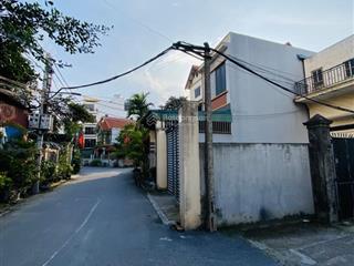 Bán đất sạch đẹp, sẵn dòng tiền, tiện ích xung quanh, ô tô đỗ cửa