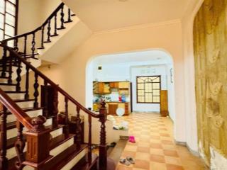 Bán gấp! bán nhà phố nguyễn chí thanh đống đa 90m2 4 tầng mặt tiền 5m