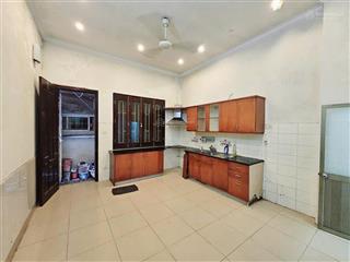 Bay vội! nhà phố nguyễn chí thanh đống đa 50m2 5 tầng mt 4.2m