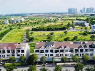 Cần bán lô góc ngã tư vị trí siêu đẹp