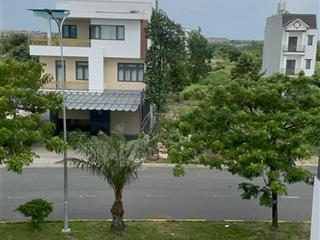Cần bán căn shophouse đường 33m, khu 4 vị trí đắc địa khu đô thị long hưng city