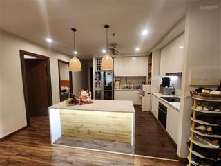 Bán căn hộ cc golden palm 21 lê văn lương , 139m2 ,3 ngủ ,2vs , 0914 239 ***