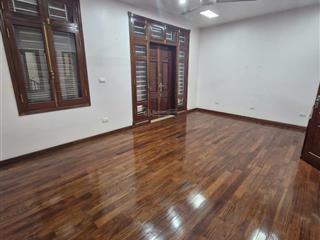Chính chủ cho thuê nhà đại kim  nguyễn cảnh dị, dt 60m*5 tầng, oto đỗ cửa, phù hợp làm vp,giá 15tr
