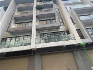 Cho thuê nhà lk định công, nhà mới hoàn thiện, dt 90m*5 tầng, thông sàn, thang máy, giá 36tr/th