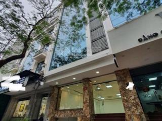 Cho thuê tòa nhà ngã tư sở  đống đa, dt 110m*6 tầng, thông sàn, oto đỗ 23 chiếc, giá thuê 70tr/th