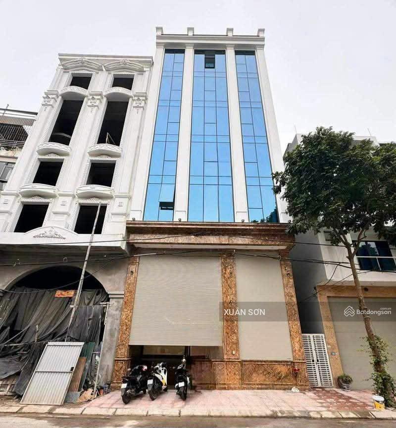 Cho thuê sàn vp đại kim  tòa nhà ốp kính mới toanh, dt 200m giá thuê 20 triệu, hoạt động 24/24.