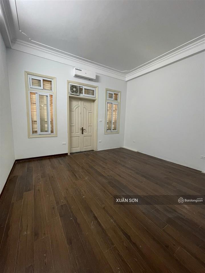 Cho thuê căn góc khu đô thị định công, oto đỗ quanh nhà thoải mái, dt 55m*5 tầng, giá thuê 18 triệu