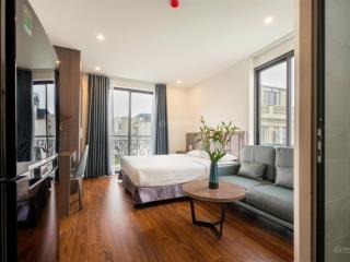 Oto đỗ cửa! studio lake view + sky view, full đồ chỉ việc ở  ngõ 43 trung kính cầu giấy!