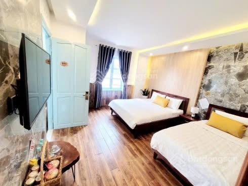 Cắt lỗ bán gấp villa 2 mặt tiền view thung lũng  phường 4