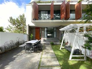 Chính chủ bán ngộp căn villa view rừng thông giá cực rẻ tại trung tâm (sẵn nội thất cao cấp)