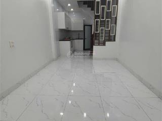 Bán nhà xuân đỉnh, 40m2 nhỉnh 7 tỷ, dân xây, ngõ thông, kinh doanh, sát phố, gần ô tô ,an sinh đỉnh