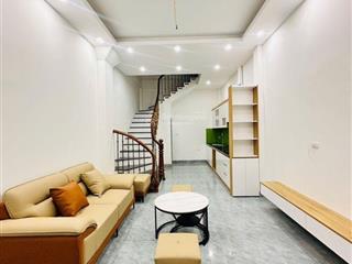 Phạm văn đồng , 36m2 chỉ 7.15 tỷ, dân xây chắc chắn, ô tô đỗ cổng, sát mặt phố, full nội thất xịn