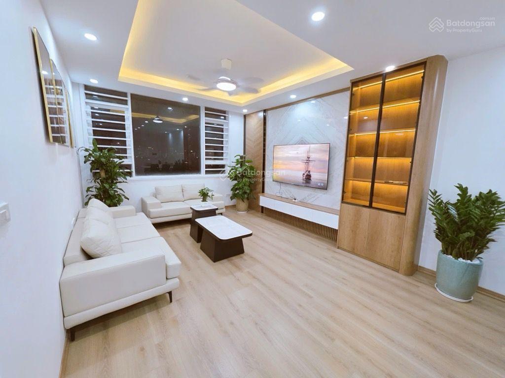 Bán gấp căn hộ c3 đỗ nhuận, 93m2 hơn 7 tỷ, 3pn, 2wc, full nội thất vip, view công viên hoà bình